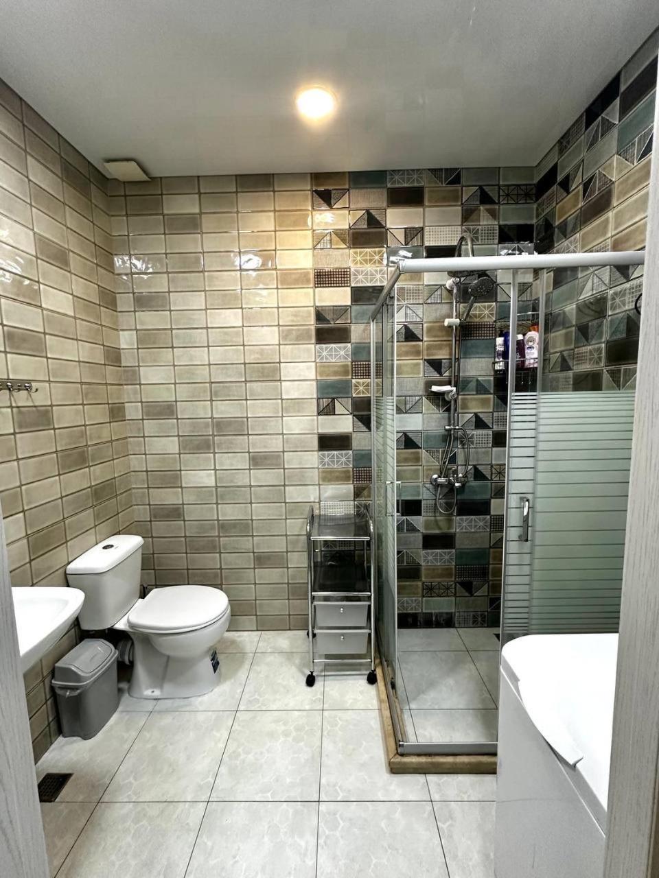 Pirosmani 18D, 14 Floor Apartment Batumi Exterior photo
